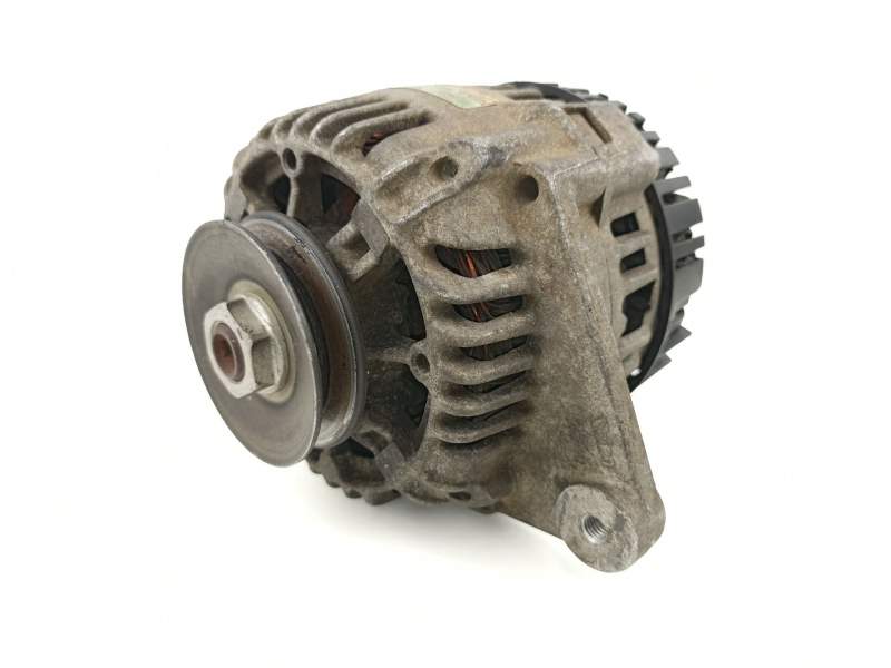 Recambio de alternador para peugeot 106 (s2) 1.1 referencia OEM IAM 5705E1 A11VI11 