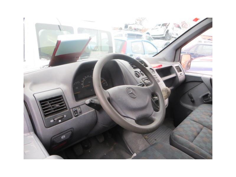 m. benz vito del año 1999