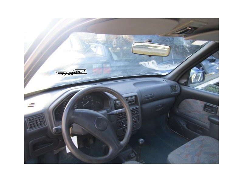 peugeot 106 del año 1997