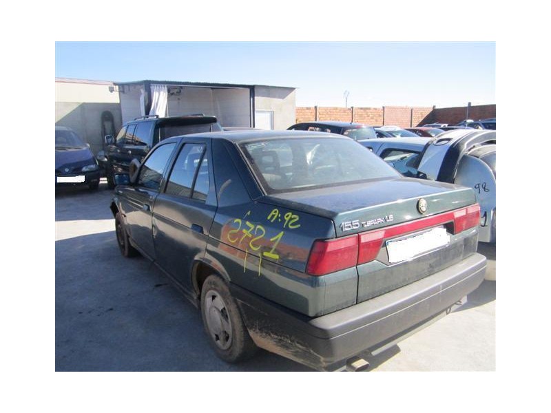 alfa romeo 155 del año 1992