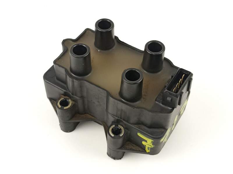Recambio de bobina para peugeot 106 (s2) 1.1 referencia OEM IAM 597070 BAE04 