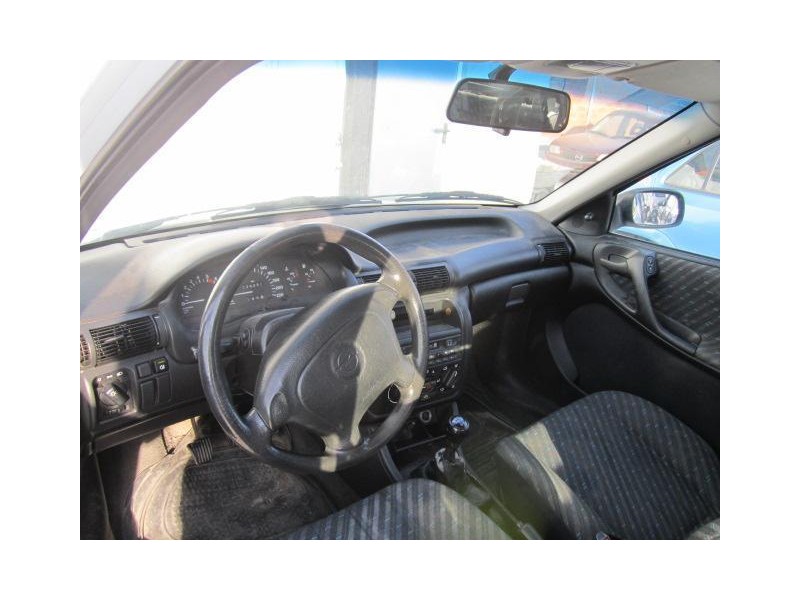 opel astra del año 1997