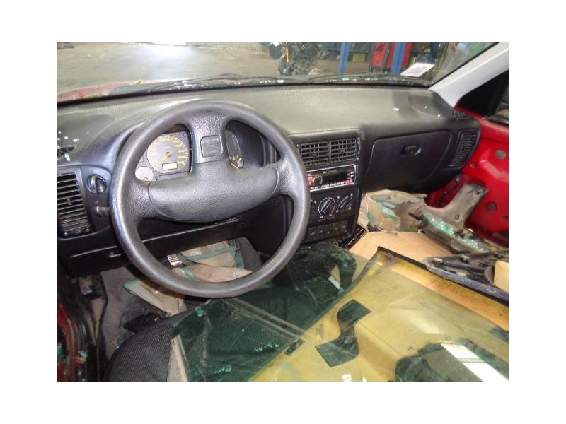 seat cordoba del año 1999