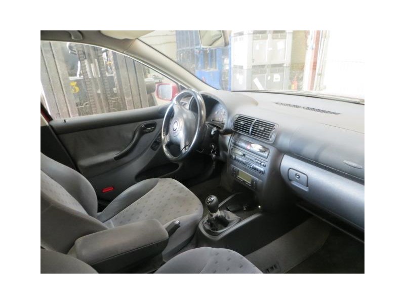 seat toledo del año 1999