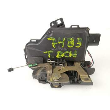CERRADURA PUERTA TRASERA DERECHA 8Z0839016A 