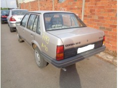 opel corsa del año 1990 2