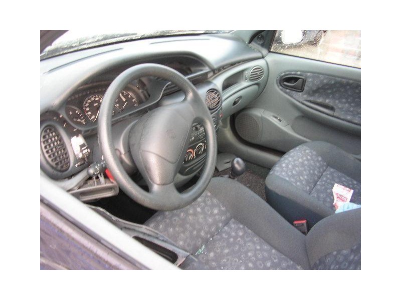 renault megane del año 1999