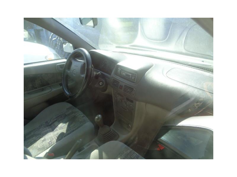 toyota corolla del año 1999