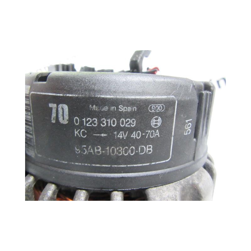 Recambio de alternador : ford escort : 1.6g/l1e (88,40cv) [2001] para ford escort 1.6g/l1e referencia OEM IAM 0123310029  