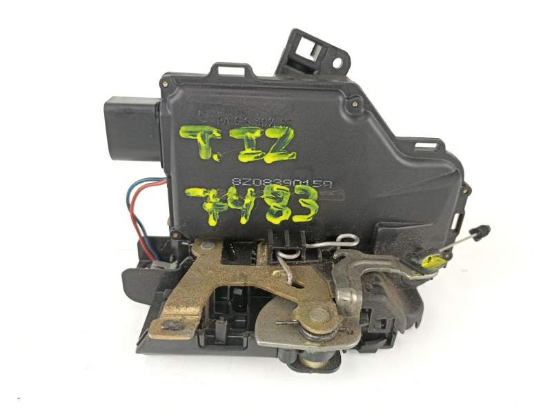 Recambio de cerradura puerta trasera izquierda para audi a2 (8z) 1.4 referencia OEM IAM 8Z0839015A  