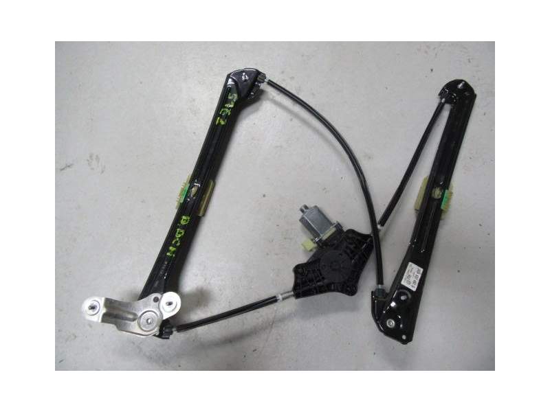Recambio de elevalunas delantero derecho para volkswagen golf 1.6 td referencia OEM IAM 5G4837462H  