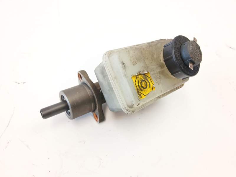 Recambio de bomba de freno para fiat punto (176_) 75 1.2 referencia OEM IAM 71738446  