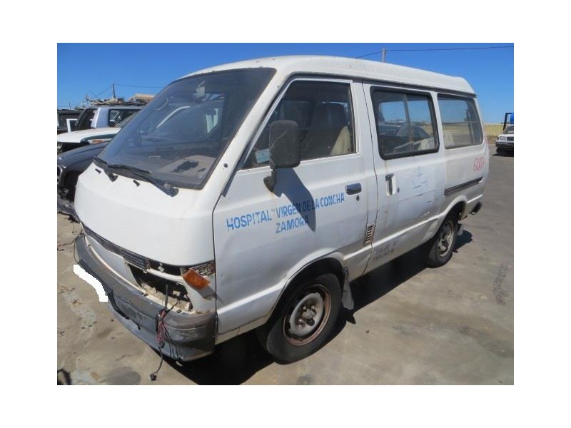 nissan vanette del año 1985