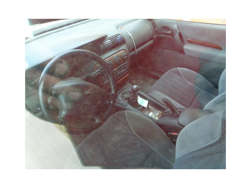 opel omega del año 1997