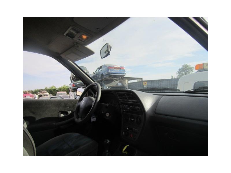 peugeot 306 del año 1999