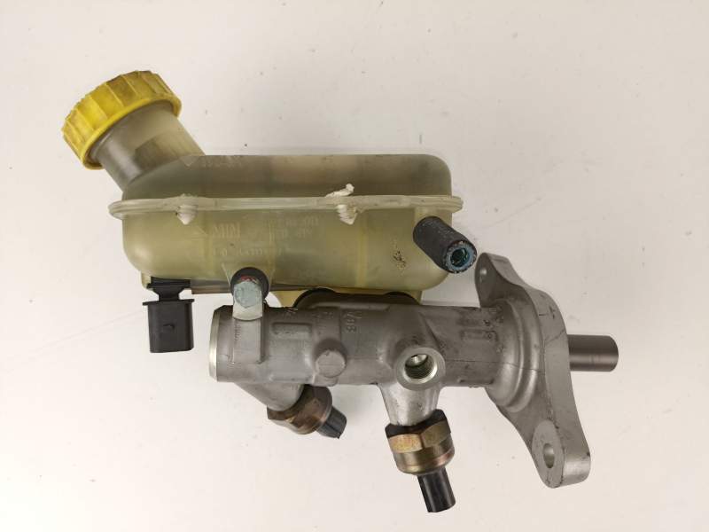 Recambio de bomba de freno para audi a2 (8z) 1.4 referencia OEM IAM 8Z1614019  