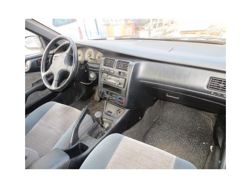 toyota carina del año 1993