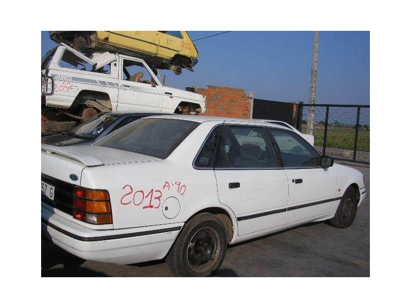 ford scorpio del año 1990