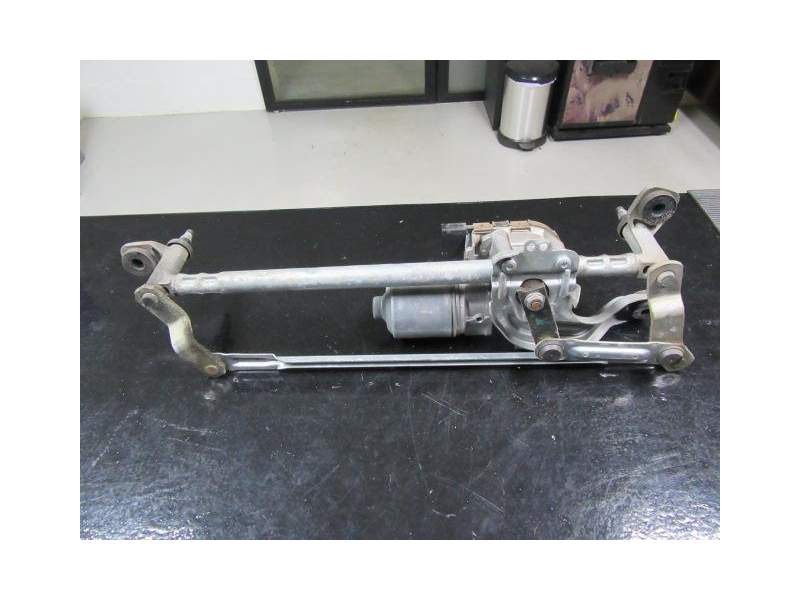 Recambio de motor limpia delantero para volkswagen golf 1.6 td referencia OEM IAM 5G1955119A  