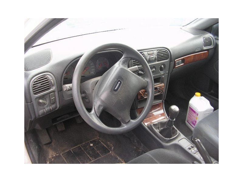 volvo s40 1.9 td-d4192t- (89,76cv del año 1997