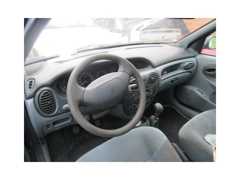 renault megane del año 1998