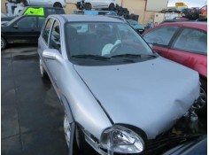 opel corsa del año 2000