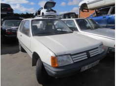peugeot 205 del año 1988