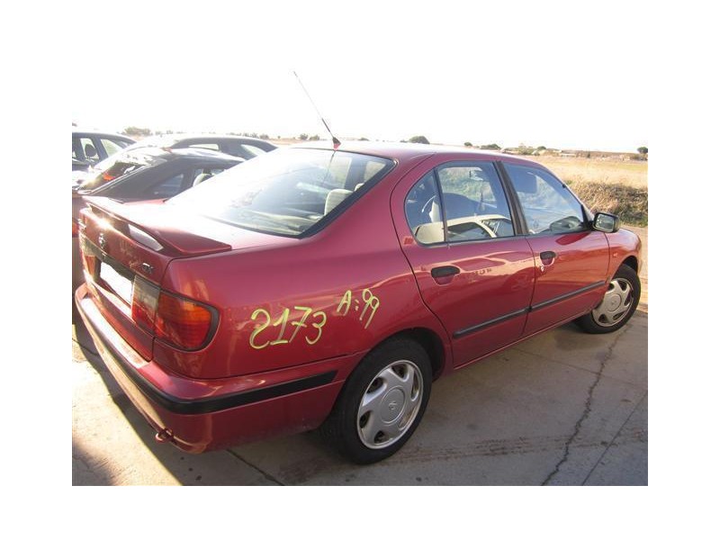 nissan primera del año 1999
