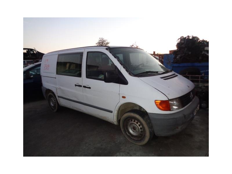 m. benz vito del año 1999