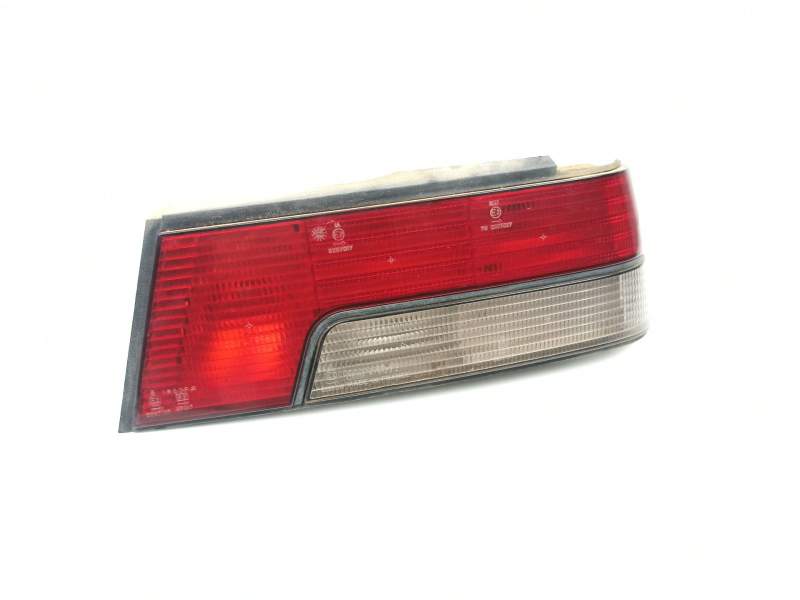 Recambio de piloto trasero derecho para peugeot 405 berlina 1.6 referencia OEM IAM 635163 6751222 