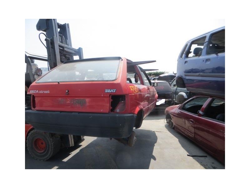 seat ibiza del año 1988