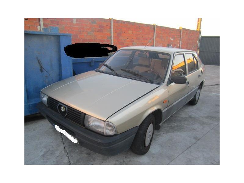 alfa romeo 33 del año 1985