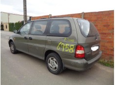 kia carnival del año 2000 2