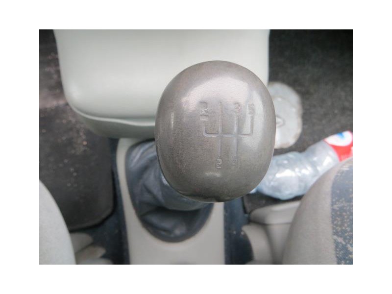 renault scenic 1.9 d (97,89cv del año 1999