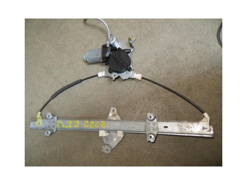 Recambio de elevalunas del-izdo : nissan almera : 2.2 td-yd22 ( 110,16cv) 5p [2000] para nissan almera 2.2 td-yd22 ( 110,16cv) r