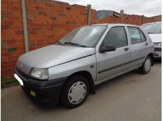 renault clio del año 1992
