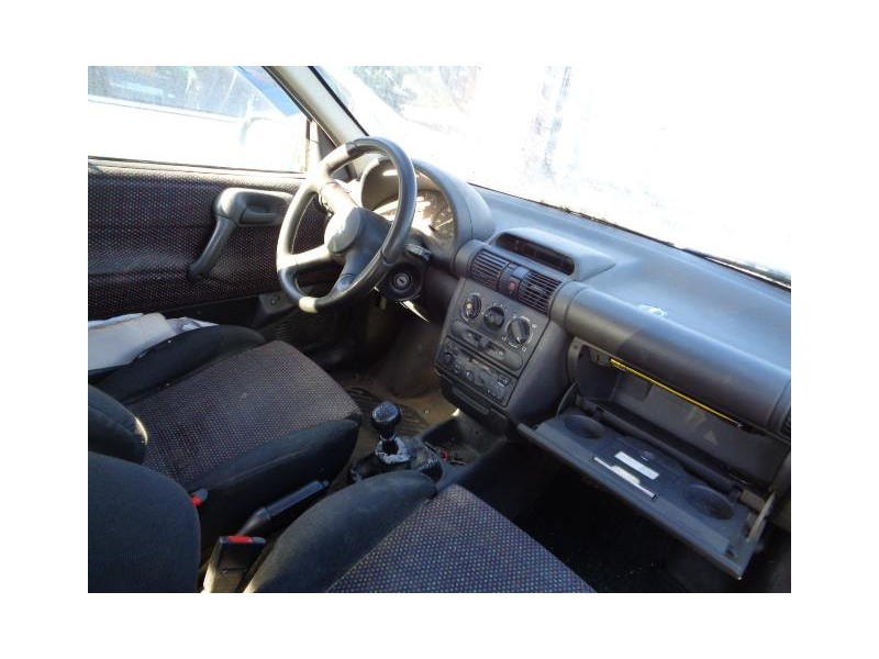 opel corsa del año 1994