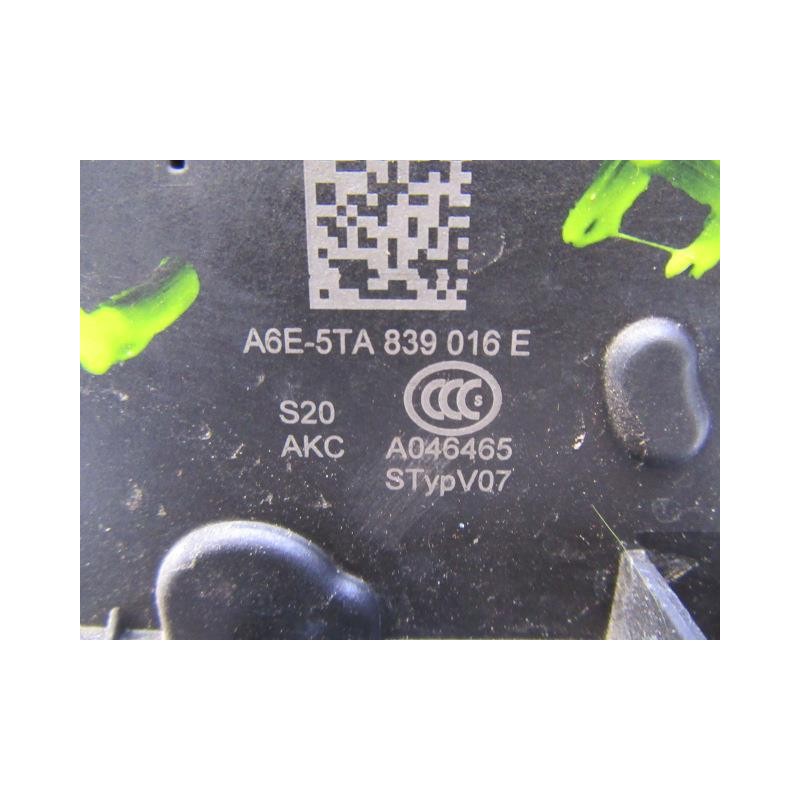 Recambio de cerradura pta. tras. dch. : seat ibiza : 1.0 g (95,17cv) turbo [2019] para seat ibiza 1.0 g turbo referencia OEM IAM