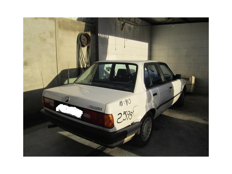 bmw  318 del año 1990