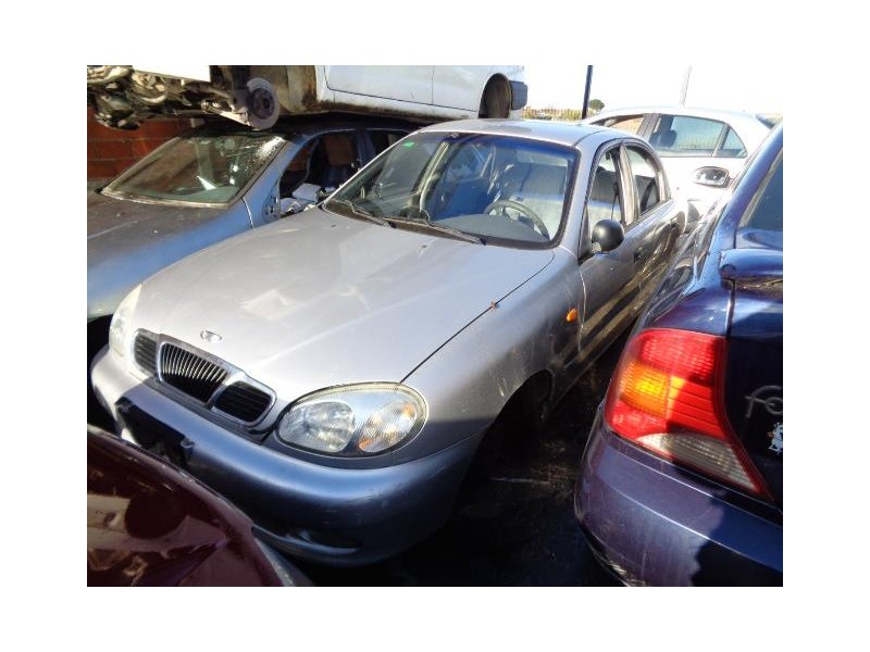daewoo lanos del año 1998