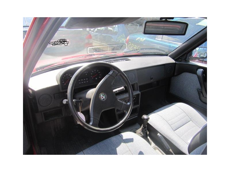 alfa romeo 33 del año 1992