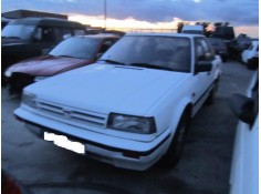 nissan bluebird del año 1990