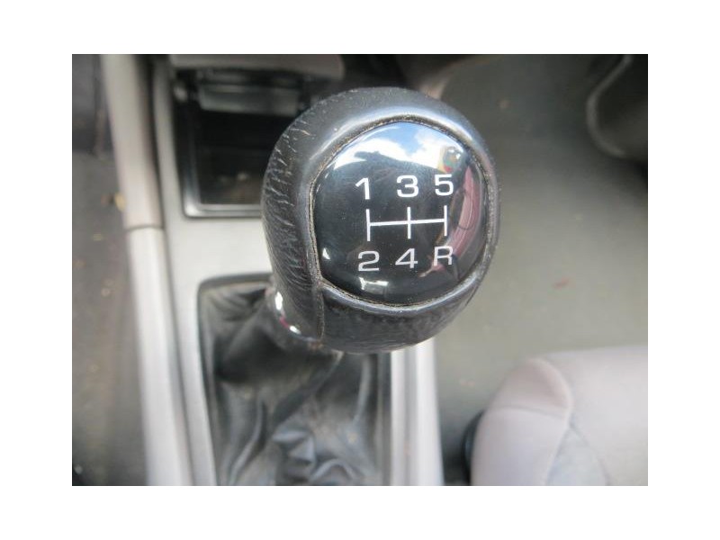 nissan primera del año 2000