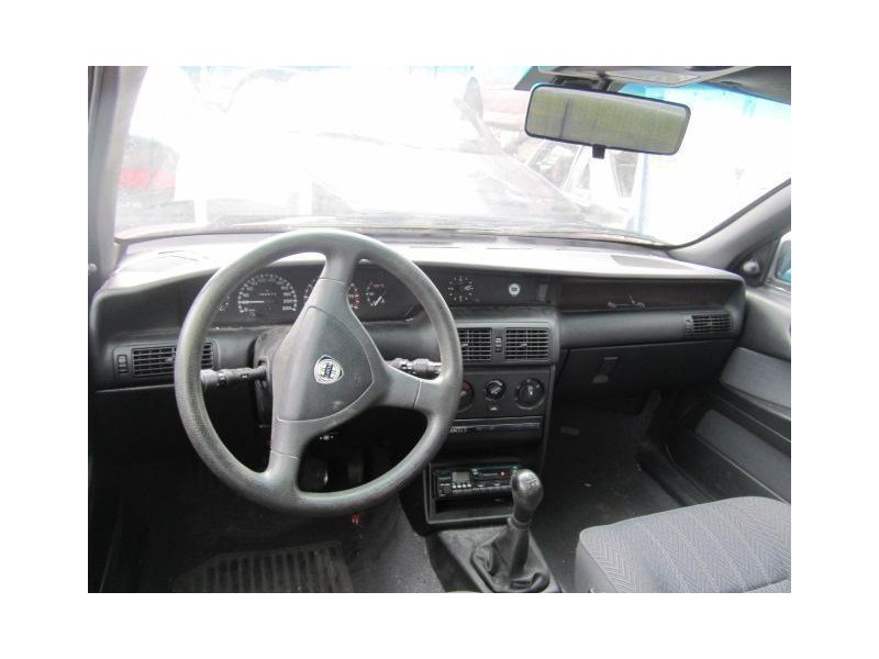 lancia delta del año 1994