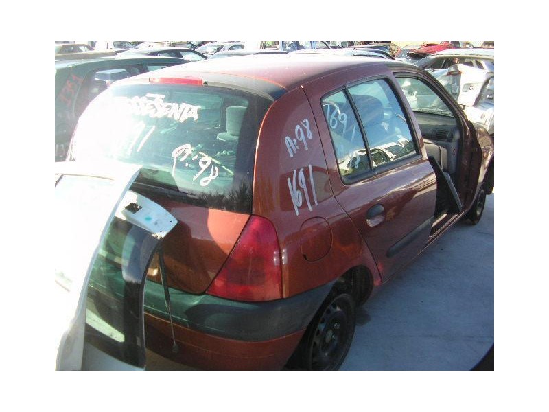 renault clio del año 1998