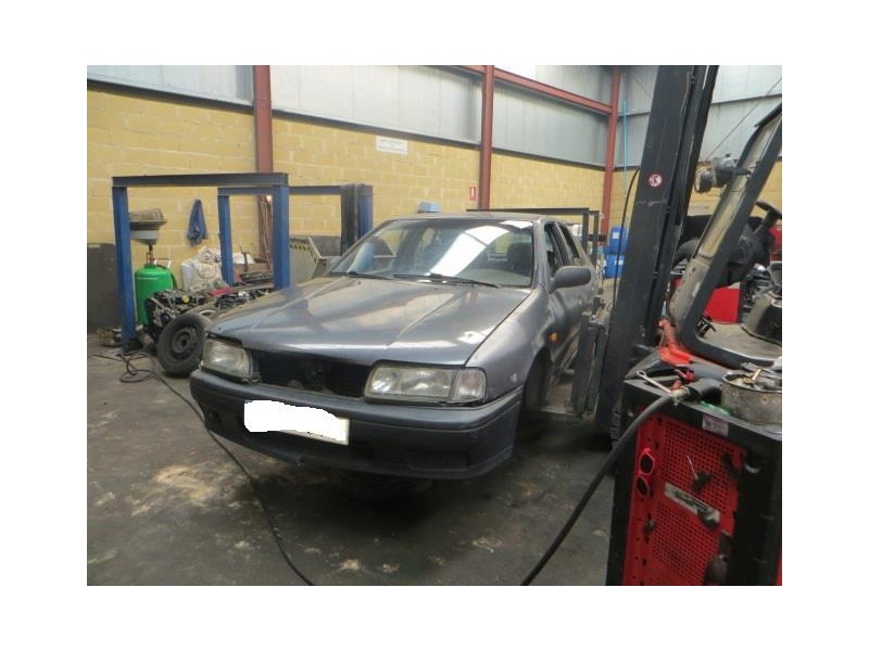 nissan primera del año 1992