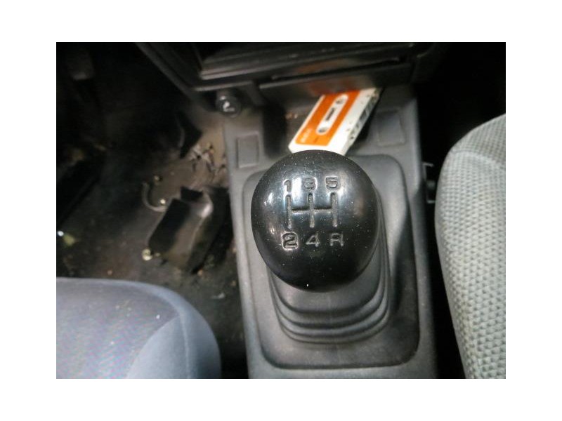 nissan primera del año 1992