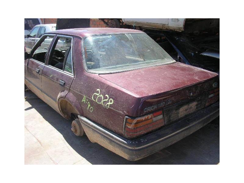 ford orion del año 1990