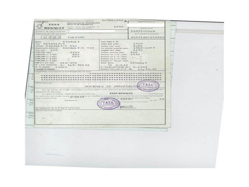 renault  9 del año 1988