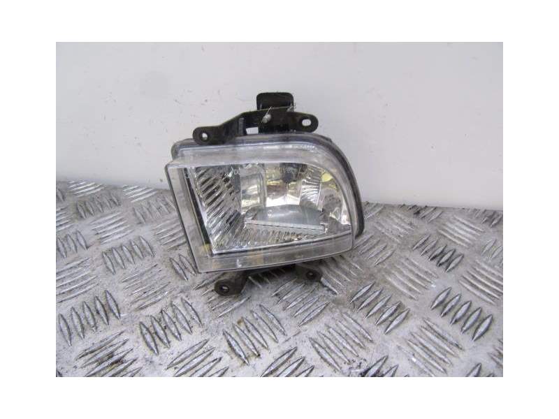 Recambio de antiniebla derecho para hyundai getz 1.4 g referencia OEM IAM 922021C000  